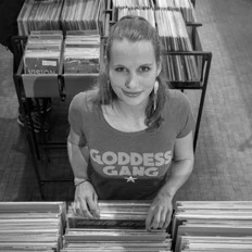 Lina Burghausen - HHV Mag Artist & Partner Vinyl Charts of 2021