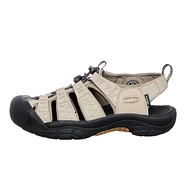 Keen x Gramicci - Newport Retro