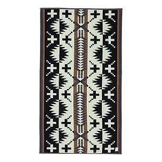 Pendleton - Oversized Jacquard Spa Towel