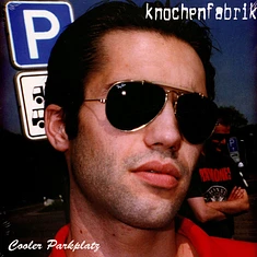 Knochenfabrik - Cooler Parkplatz