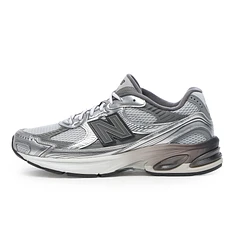 New Balance - U2010