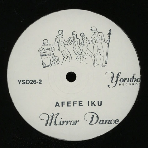 Afefe Iku - Mirror dance