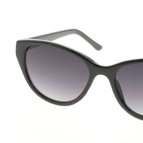 Cheap Monday - Lady Sunglasses