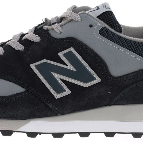 New Balance - M577