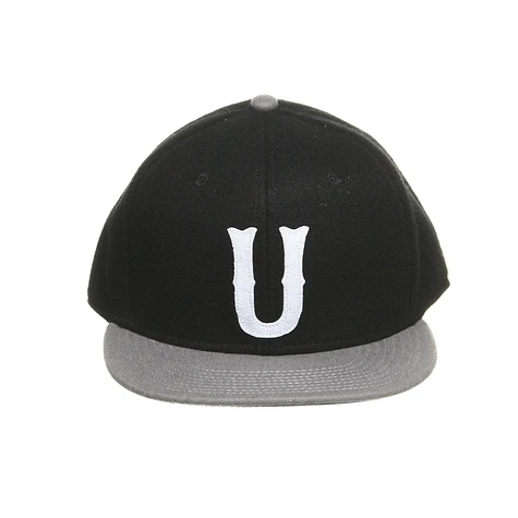 Undefeated - Classic Two Tone U Cap