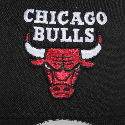 New Era - Chicago Bulls Basic Umpire Team Cap