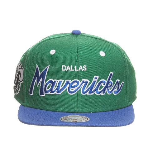 Mitchell & Ness - Dallas Mavericks NBA 2 Tone Script Snapback Cap