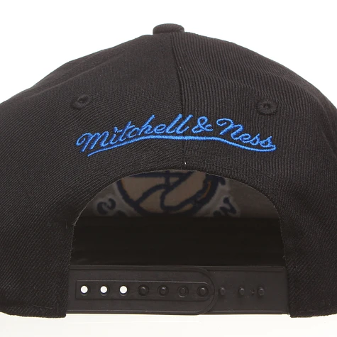 Mitchell & Ness - Golden State Warriors NBA XL Logo Snapback Cap
