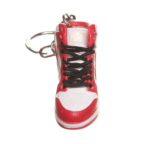 Sneaker Chain - Nike SB Dunk High Supreme