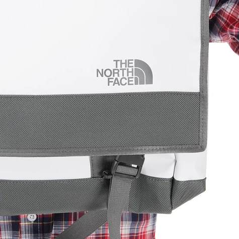 The North Face - Base Camp Messenger Bag M