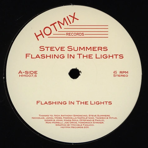 Steve Summers - Flashing In The Lights