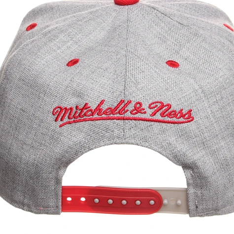 Mitchell & Ness - Chicago Bulls NBA Dark Grey Road XL Snapback Cap