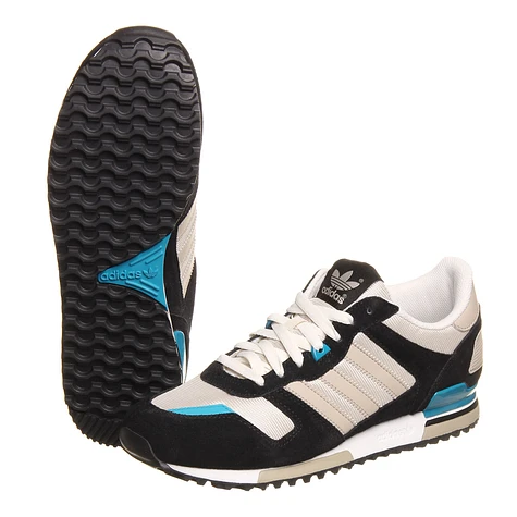 adidas - ZX 700