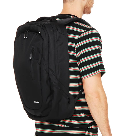 Incase - Nylon Premium Backpack