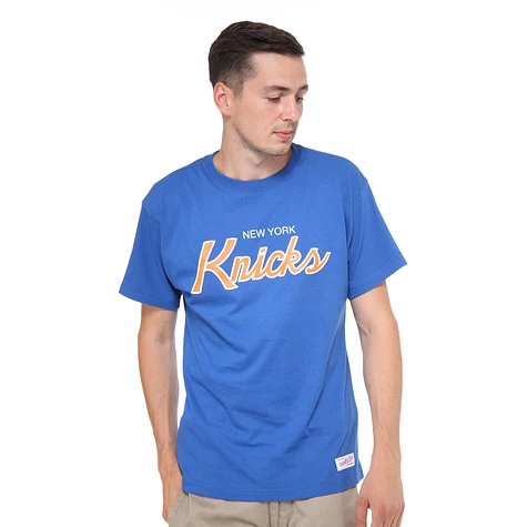 Mitchell & Ness - New York Knicks NBA Script Traditional T-Shirt