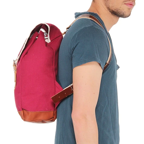 YKRA - Matra Mini Leather Strap & Bottom Backpack