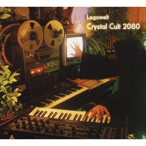 Legowelt - Crystal Cult 2080