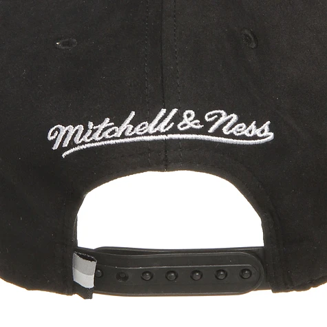 Mitchell & Ness - Los Angeles Kings NHL Arch Nubuk Snapback Cap