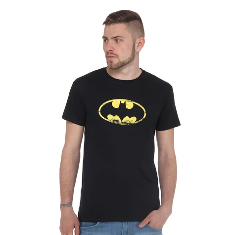 Batman - Distressed Logo T-Shirt