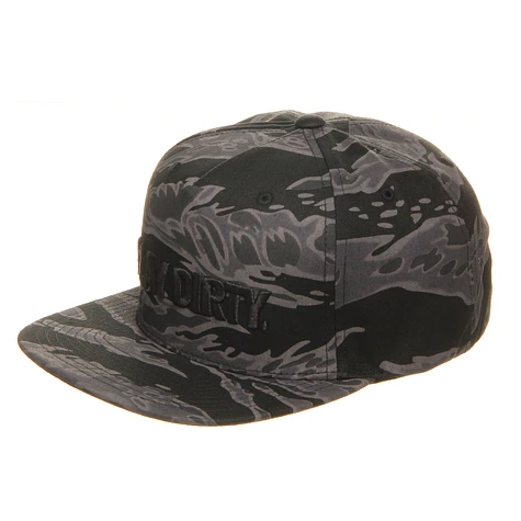 Undefeated - Play Dirty SU14 Snapback Cap