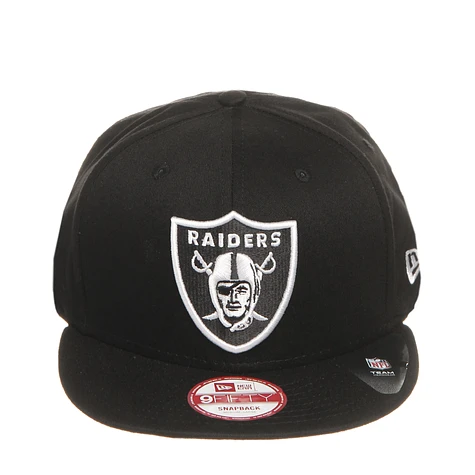 New Era - Oakland Raiders Black White Basic Snapback Cap
