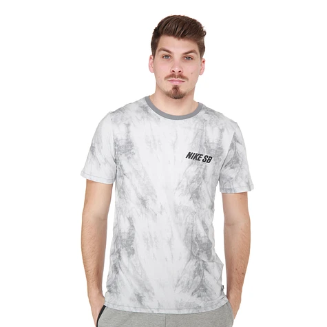 Nike SB - All Over Print Shibori T-Shirt