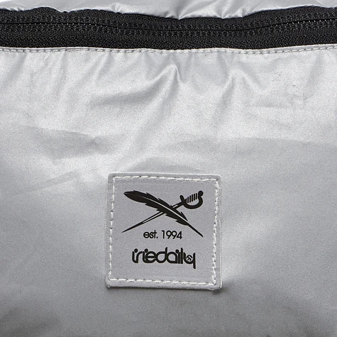 Iriedaily - Reflective Hip Bag