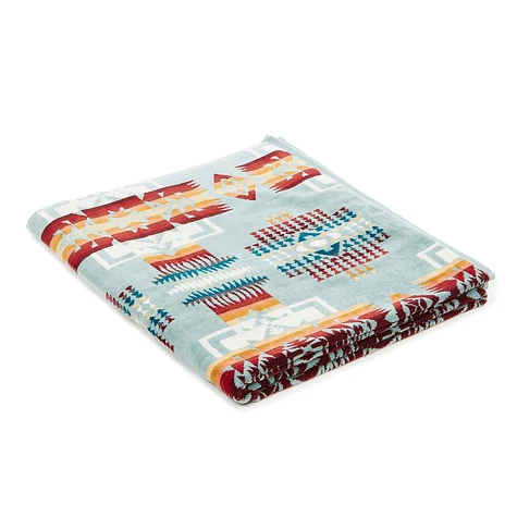 Pendleton - Oversized Jacquard Spa Towel