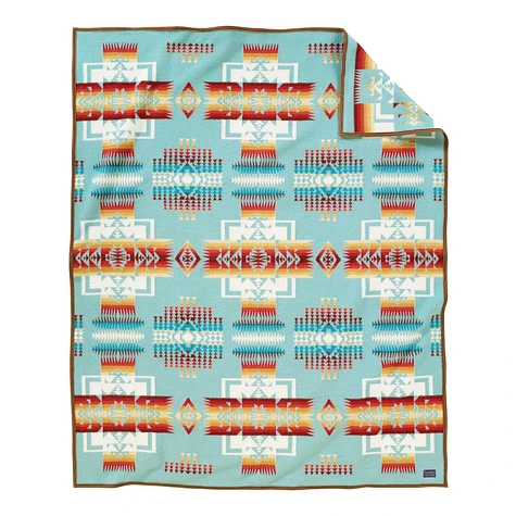 Pendleton - Oversized Jacquard Spa Towel
