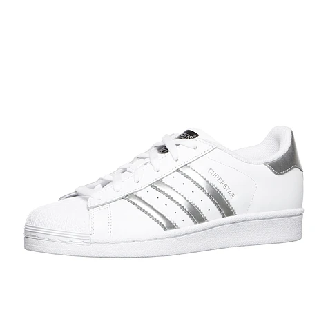 adidas - Superstar