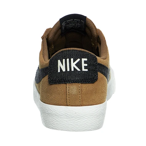 Nike SB - Zoom Blazer Low