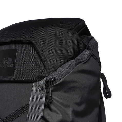 The North Face - Instigator 28 Backpack