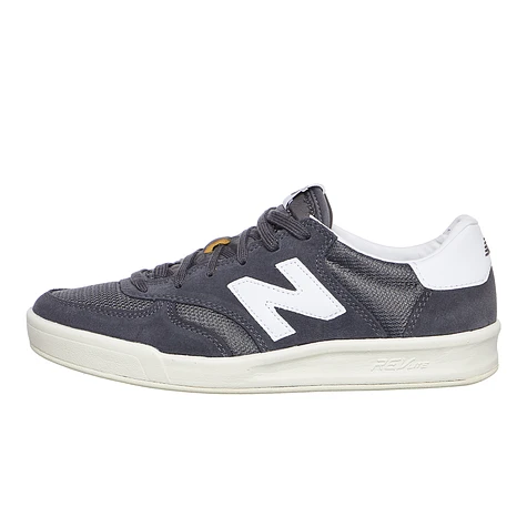 New Balance - CRT300 PE