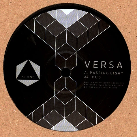 Versa - Passing Light / Dub