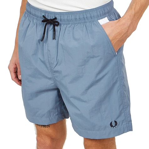 Fred Perry - Chevron Short