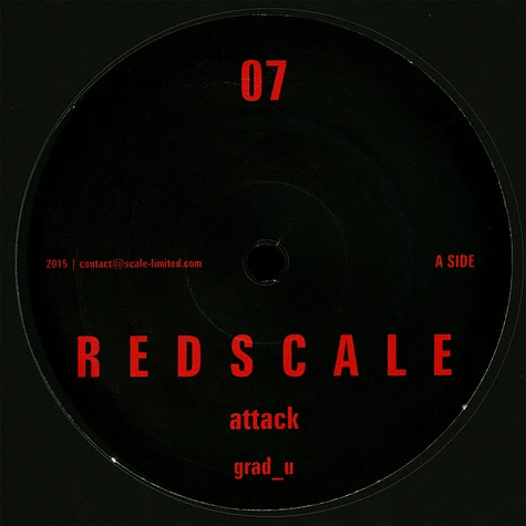 Grad_U - Redscale 07