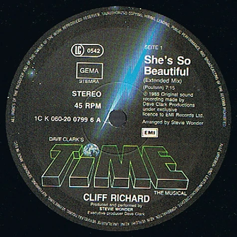 Cliff Richard - She's So Beautiful