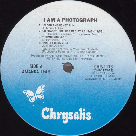 Amanda Lear - I Am A Photograph