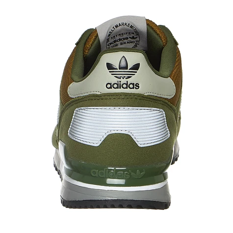 adidas - ZX 700