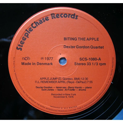 Dexter Gordon Quartet - Biting The Apple