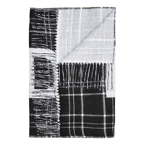 Fred Perry - Oversized Branded Jacquard Scarf