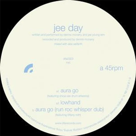 Jee Day - Aura Go