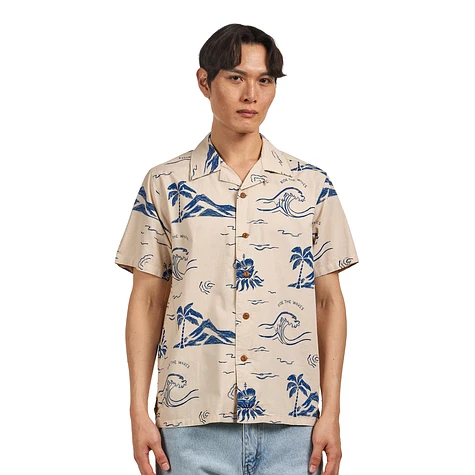 Nudie Jeans - Arvid Waves Hawaii Shirt