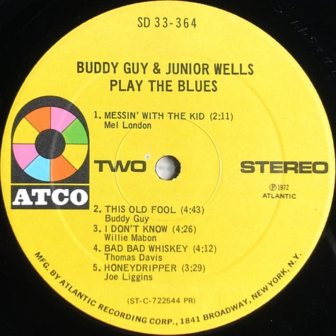 Buddy Guy & Junior Wells - Play The Blues