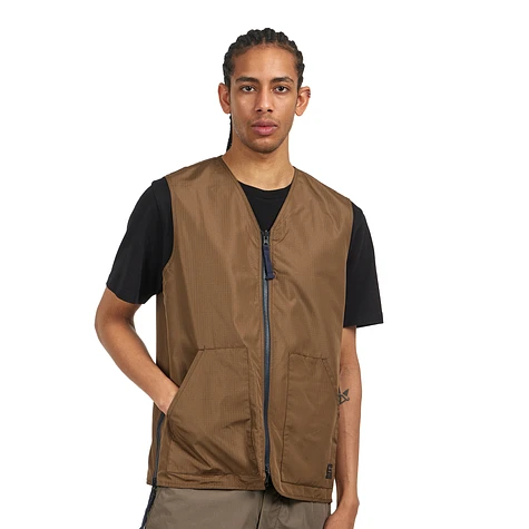 TAION - Non Down Military Reversible V Vest