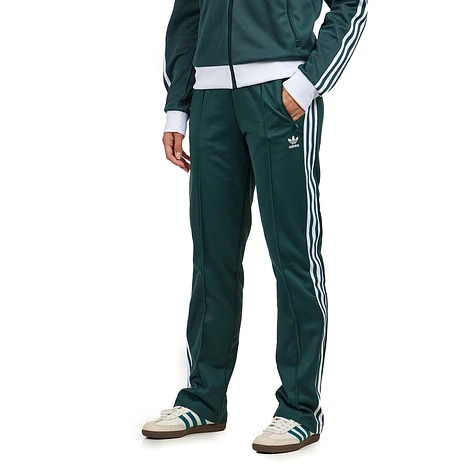 Adidas joggers streetwear best sale