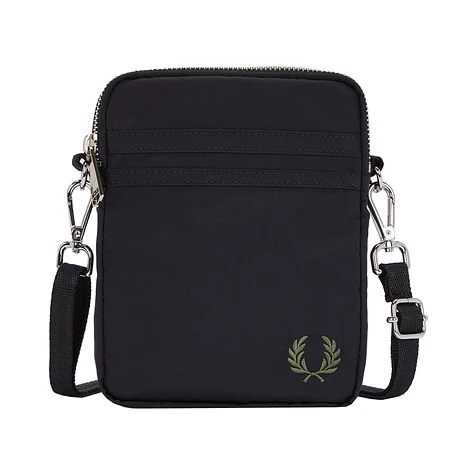 Fred Perry - Nylon Twin Tipped Small Bag