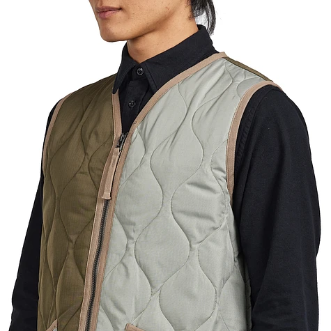 TAION - Military W-Zip V Neck Down Vest