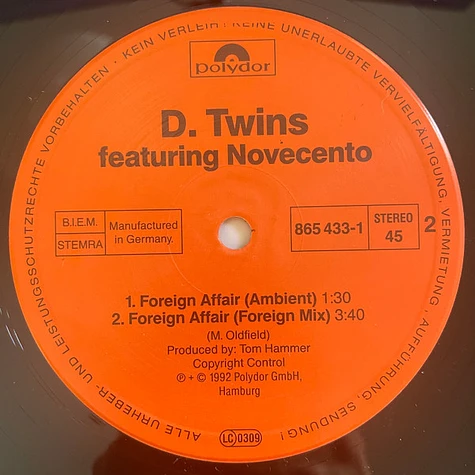 D. Twins Featuring Novecento - Foreign Affair