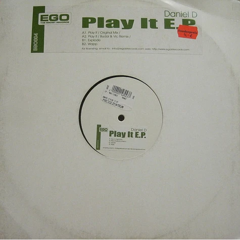 Daniel D - Play It EP